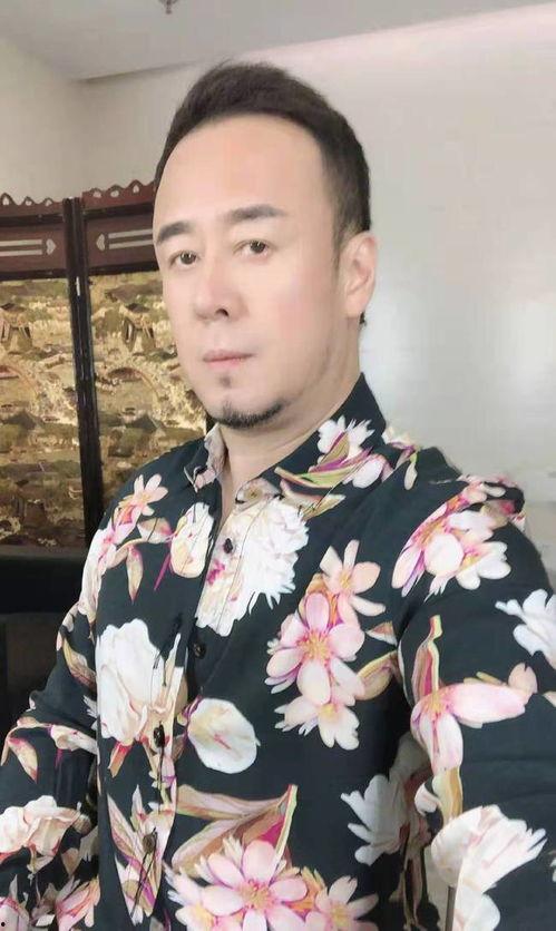 娱乐圈吃瓜博主女孩是谁,她是如何成为热门话题的？
